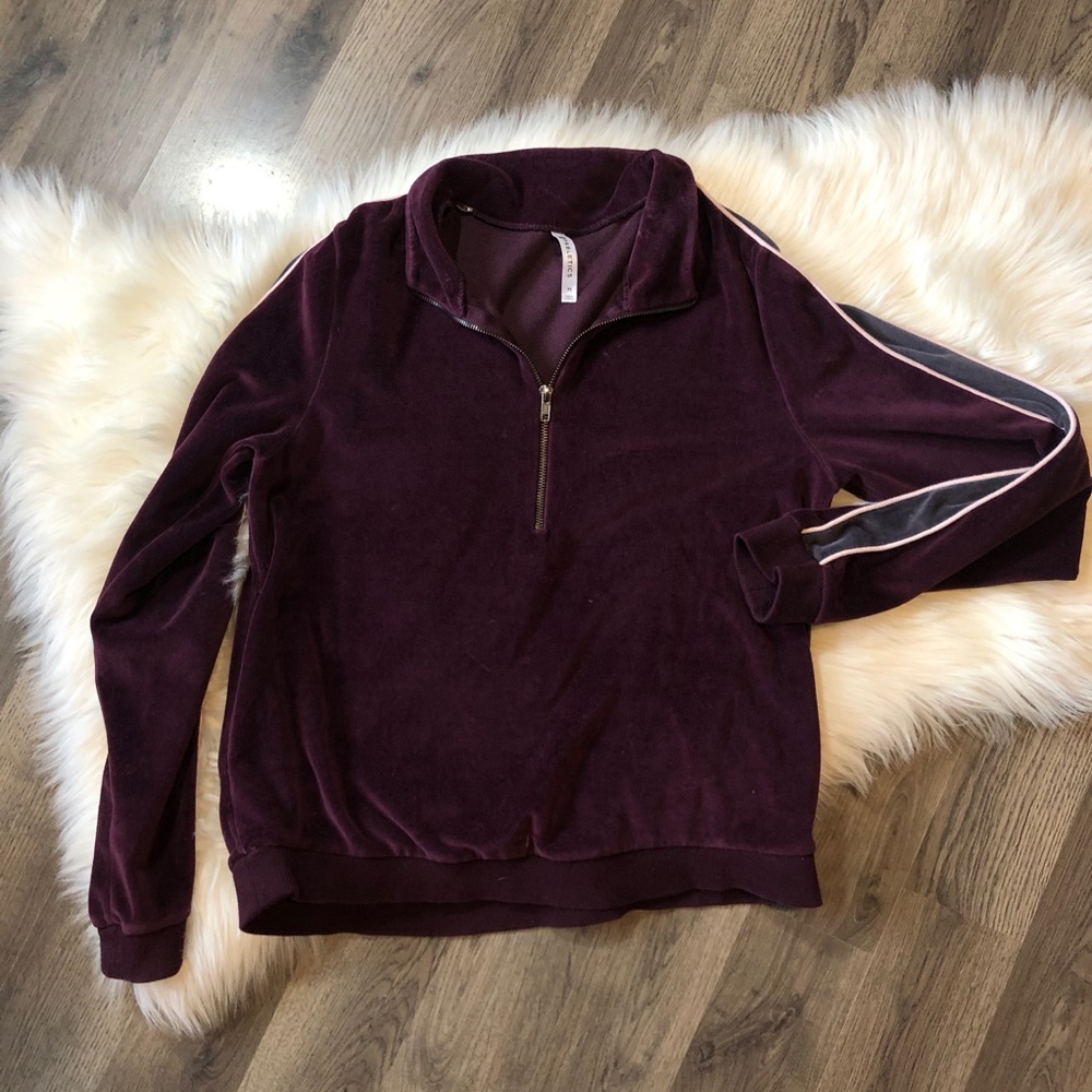 Fabletics Crewneck - image 2